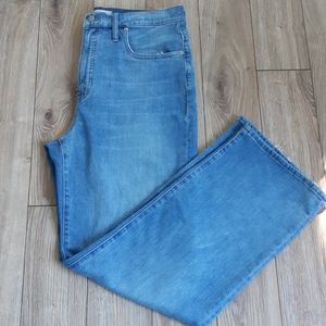 Madewell- slim wide leg jeans